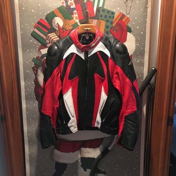 Leather motorcycle /riding jacket - Picture 8 of 8